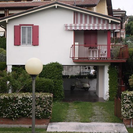 Residenza Palmira Bardolino Apartment Calmasino Exterior photo